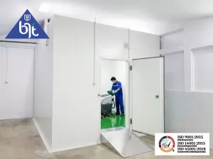 Cold storage chiller epoxy floor plate bordes ramp access door